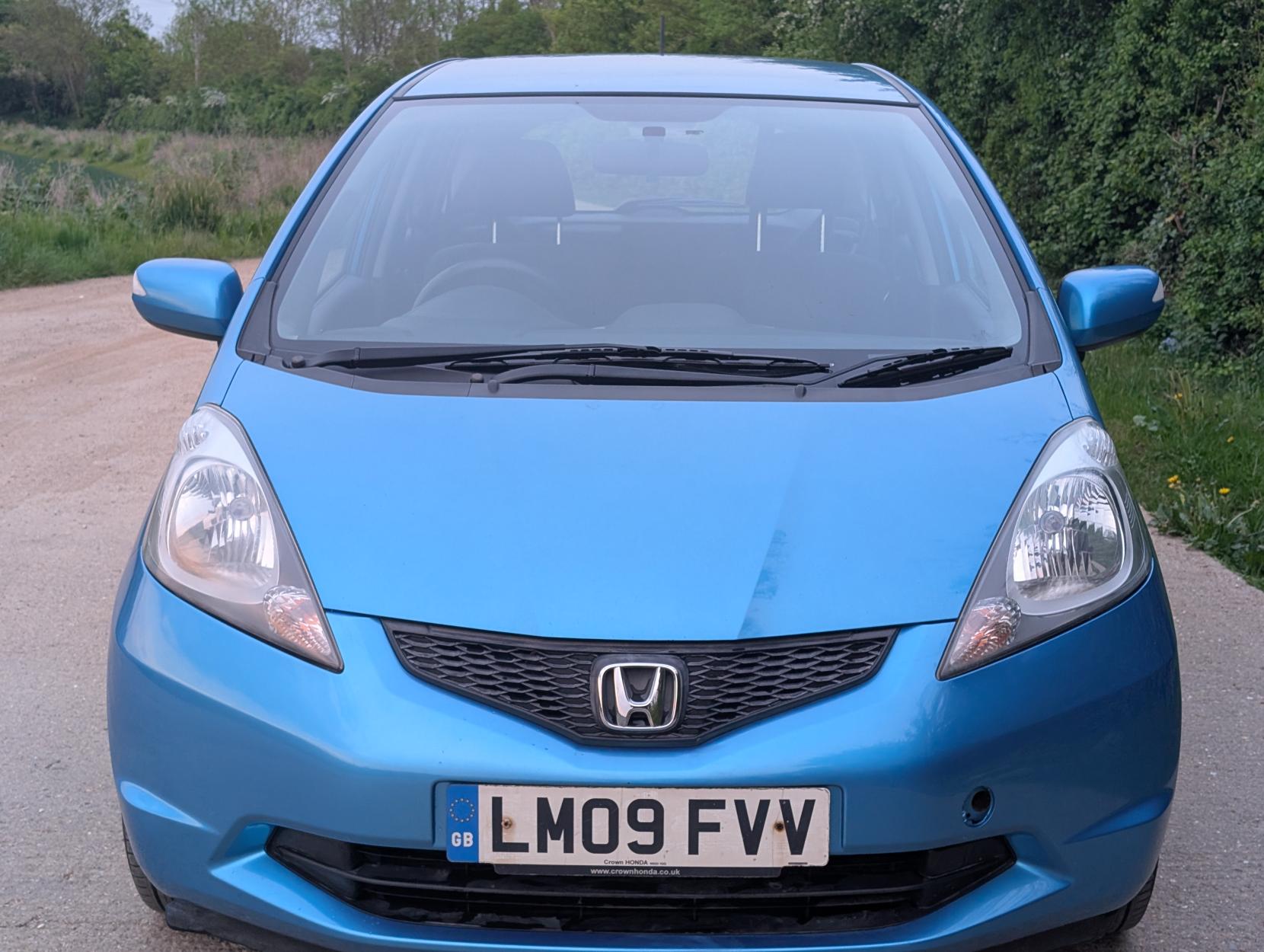 Honda Jazz 1.4 i-VTEC ES Hatchback 5dr Petrol i SHIFT Euro 4 (100 ps)