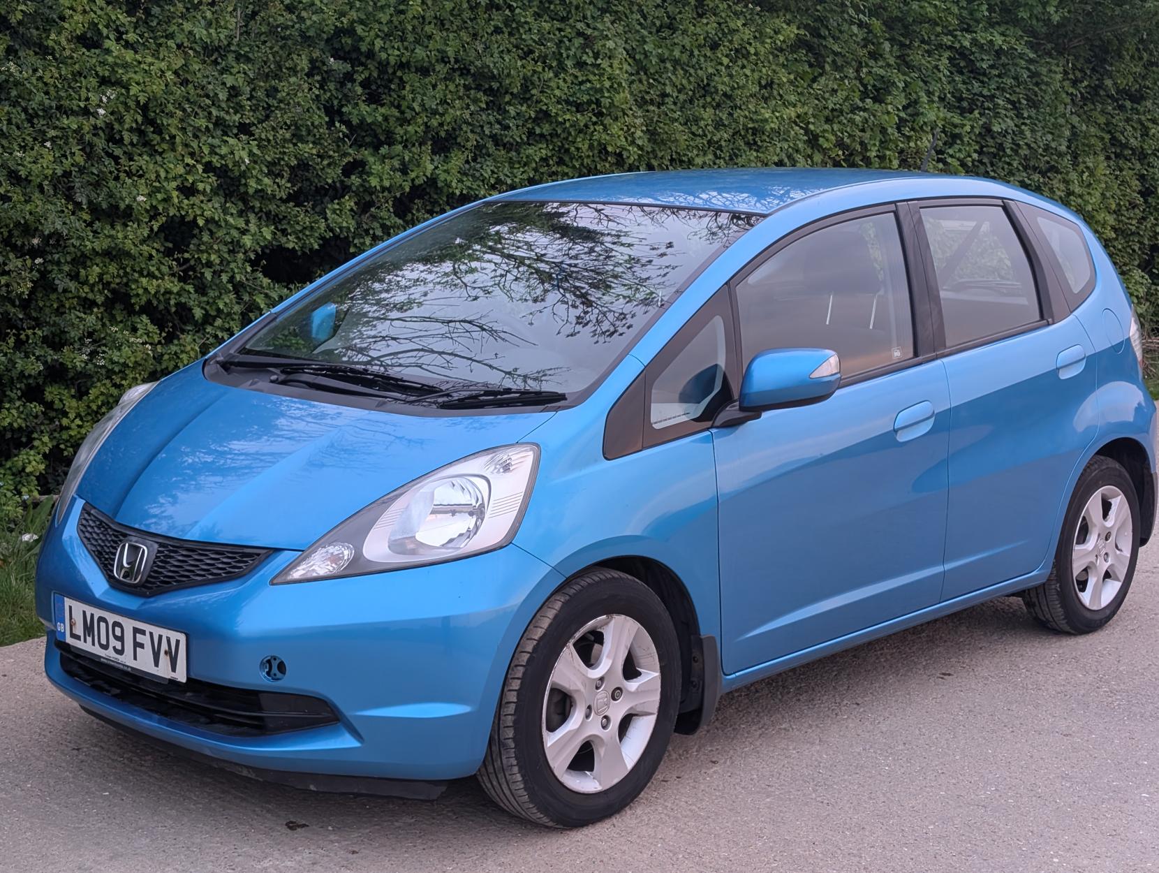 Honda Jazz 1.4 i-VTEC ES Hatchback 5dr Petrol i SHIFT Euro 4 (100 ps)