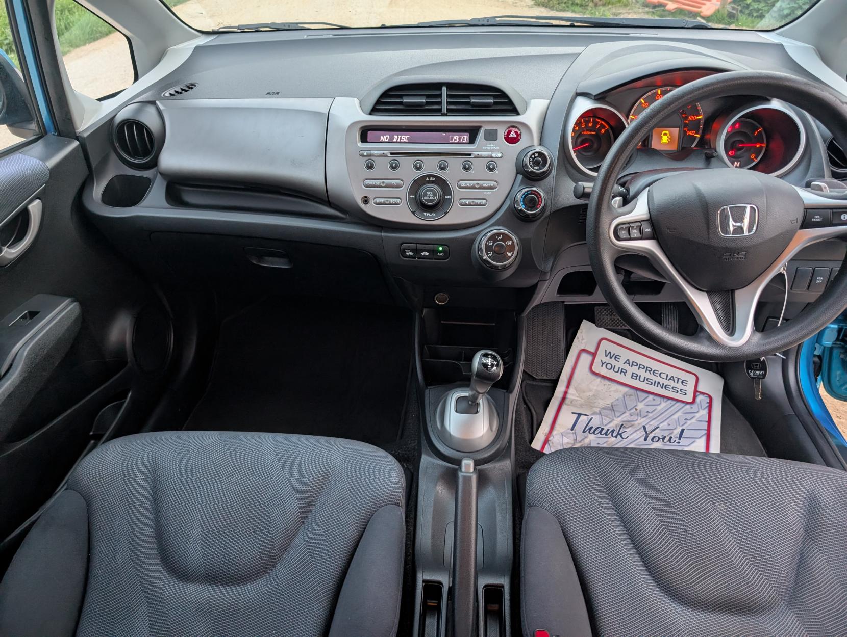 Honda Jazz 1.4 i-VTEC ES Hatchback 5dr Petrol i SHIFT Euro 4 (100 ps)