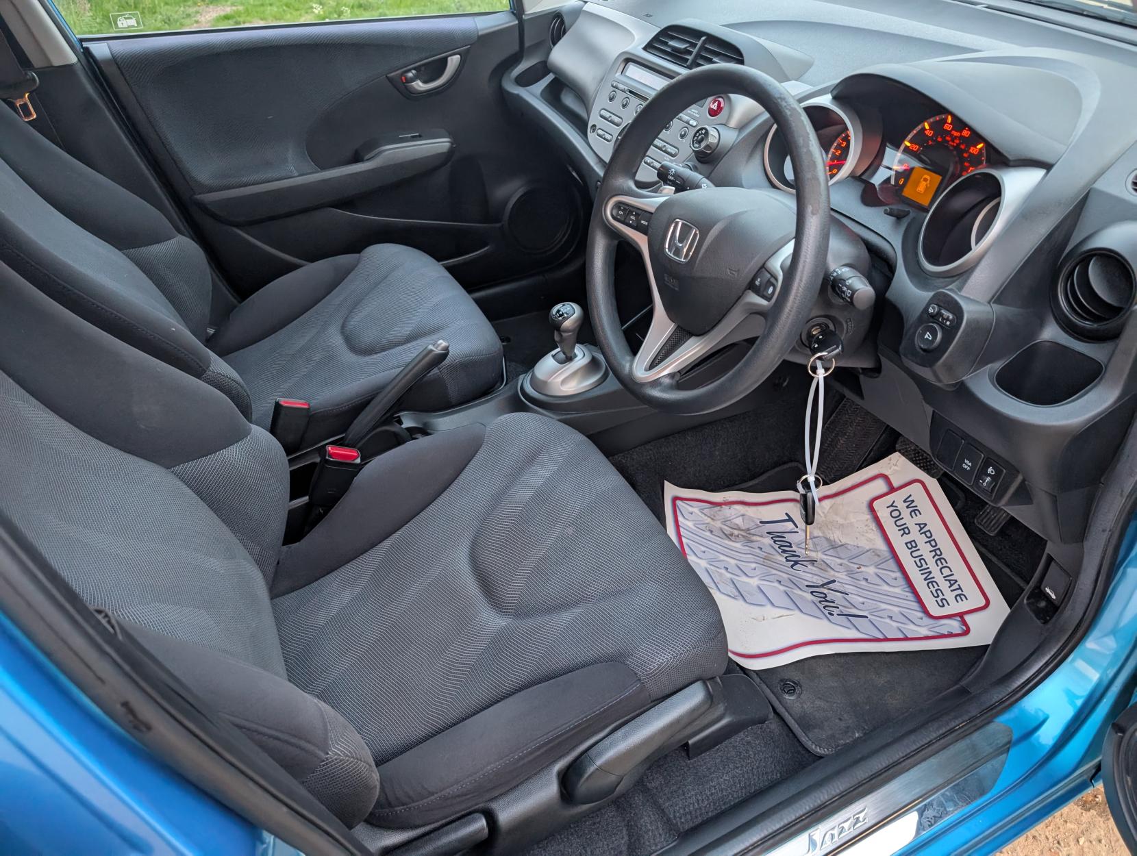 Honda Jazz 1.4 i-VTEC ES Hatchback 5dr Petrol i SHIFT Euro 4 (100 ps)