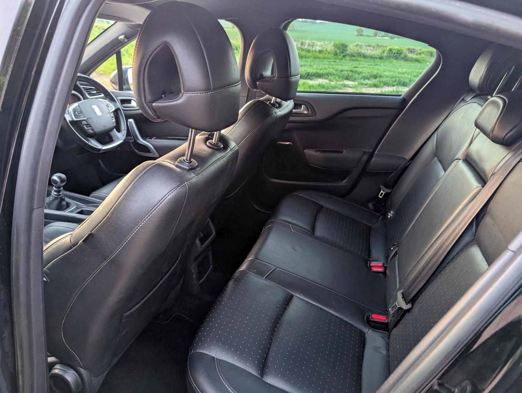 Citroen DS4 1.6 e-HDi Airdream DStyle Hatchback 5dr Diesel Manual Euro 5 (s/s) (115 ps)