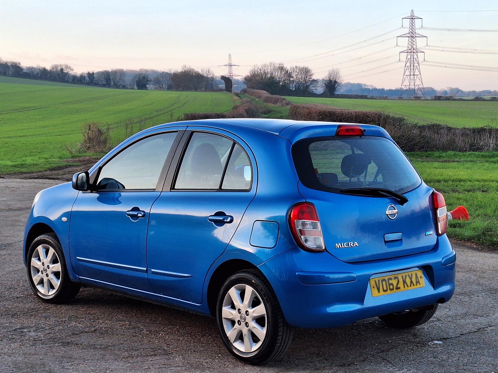 Nissan Micra 1.2 12V Acenta Hatchback 5dr Petrol CVT Euro 5 (80 ps)