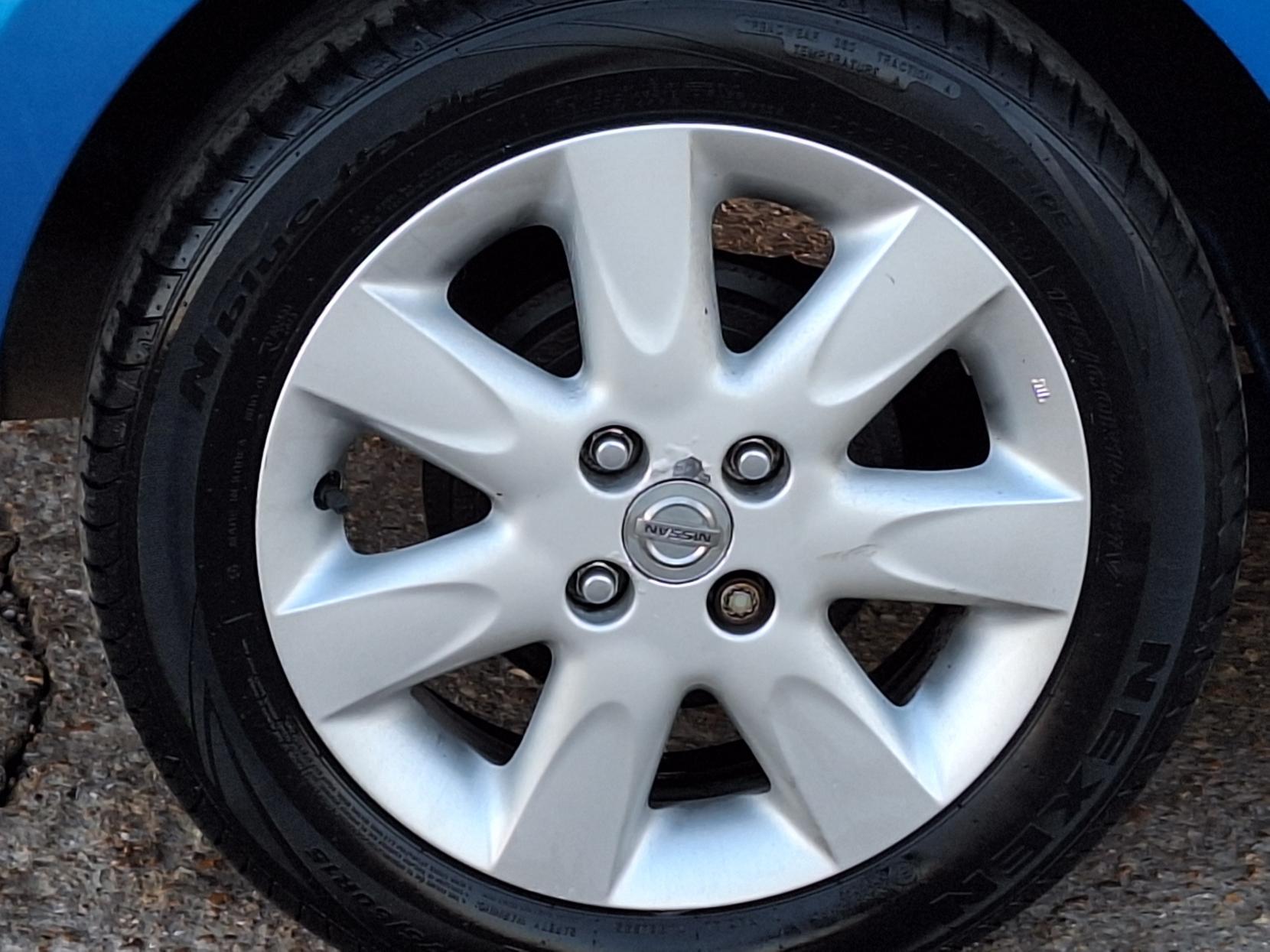 Nissan Micra 1.2 12V Acenta Hatchback 5dr Petrol CVT Euro 5 (80 ps)