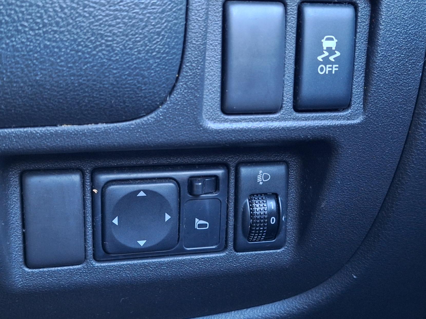 Nissan Micra 1.2 12V Acenta Hatchback 5dr Petrol CVT Euro 5 (80 ps)