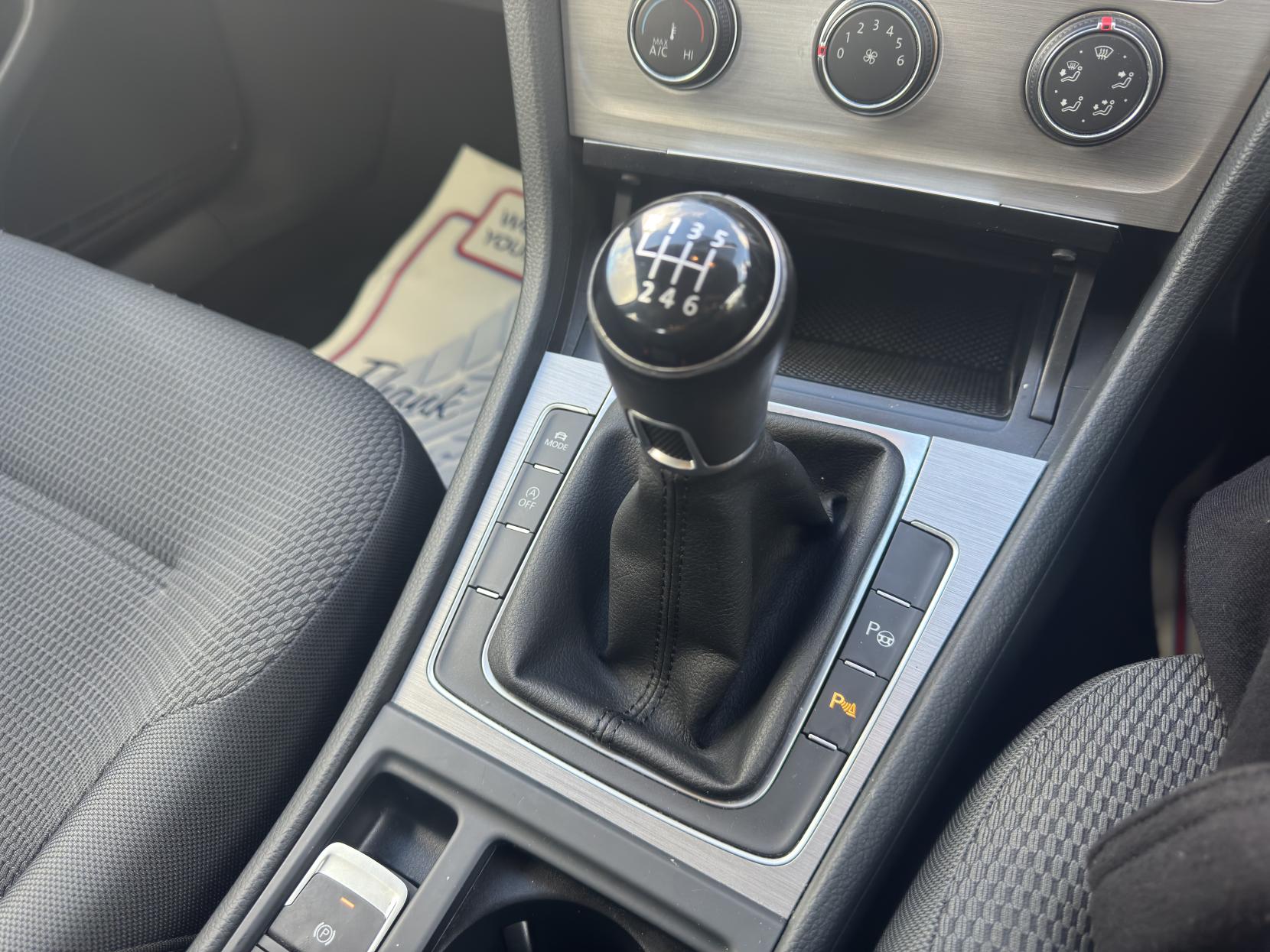 Volkswagen Golf 1.4 TSI BlueMotion Tech Match Hatchback 5dr Petrol Manual Euro 6 (s/s) (125 ps)