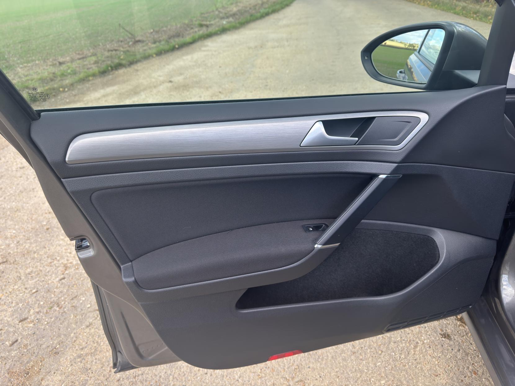 Volkswagen Golf 1.4 TSI BlueMotion Tech Match Hatchback 5dr Petrol Manual Euro 6 (s/s) (125 ps)