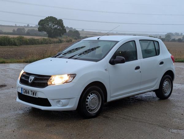 Dacia Sandero 1.2 Access Hatchback 5dr Petrol Manual Euro 5 (75 ps)
