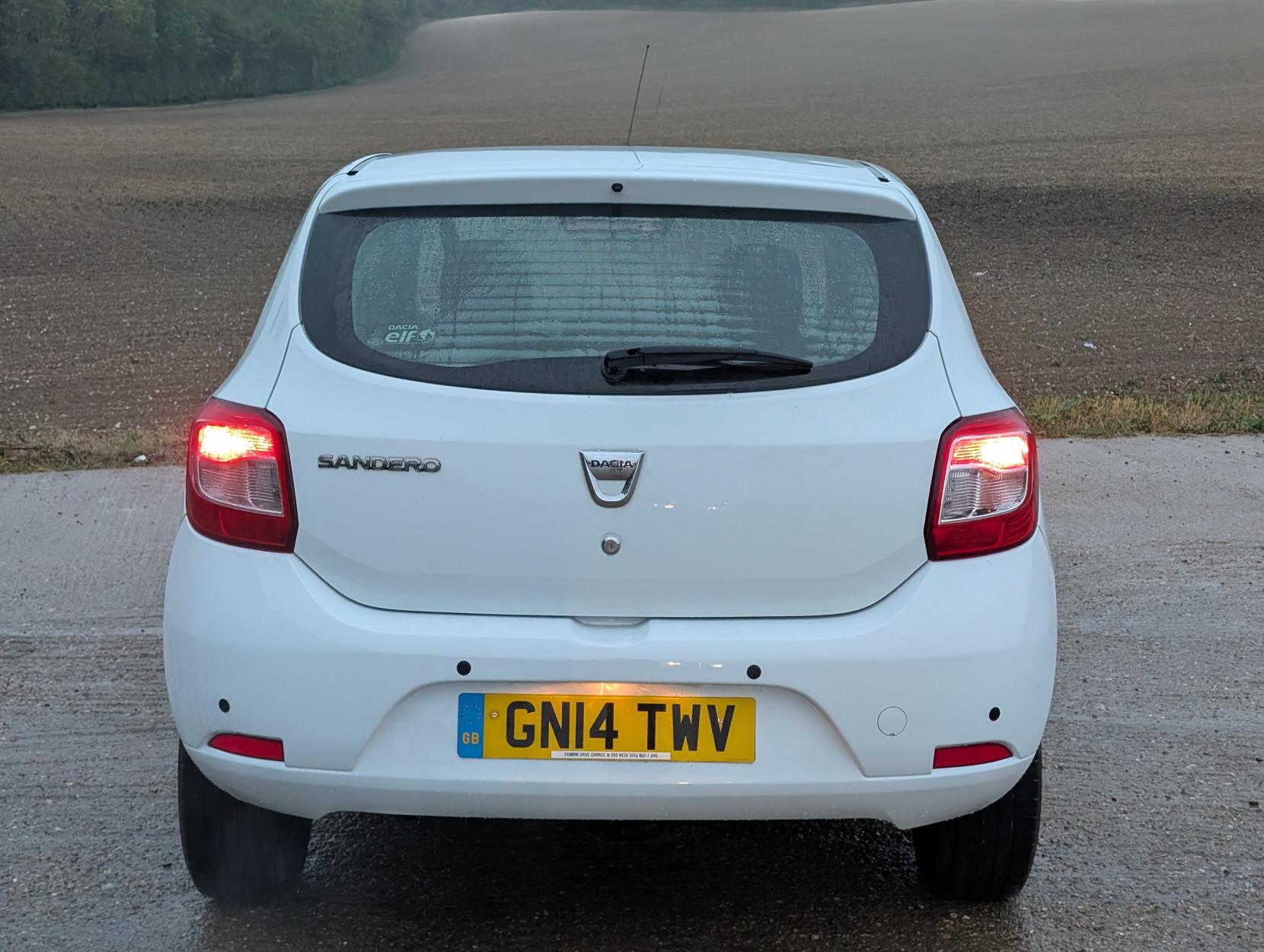 Dacia Sandero 1.2 Access Hatchback 5dr Petrol Manual Euro 5 (75 ps)