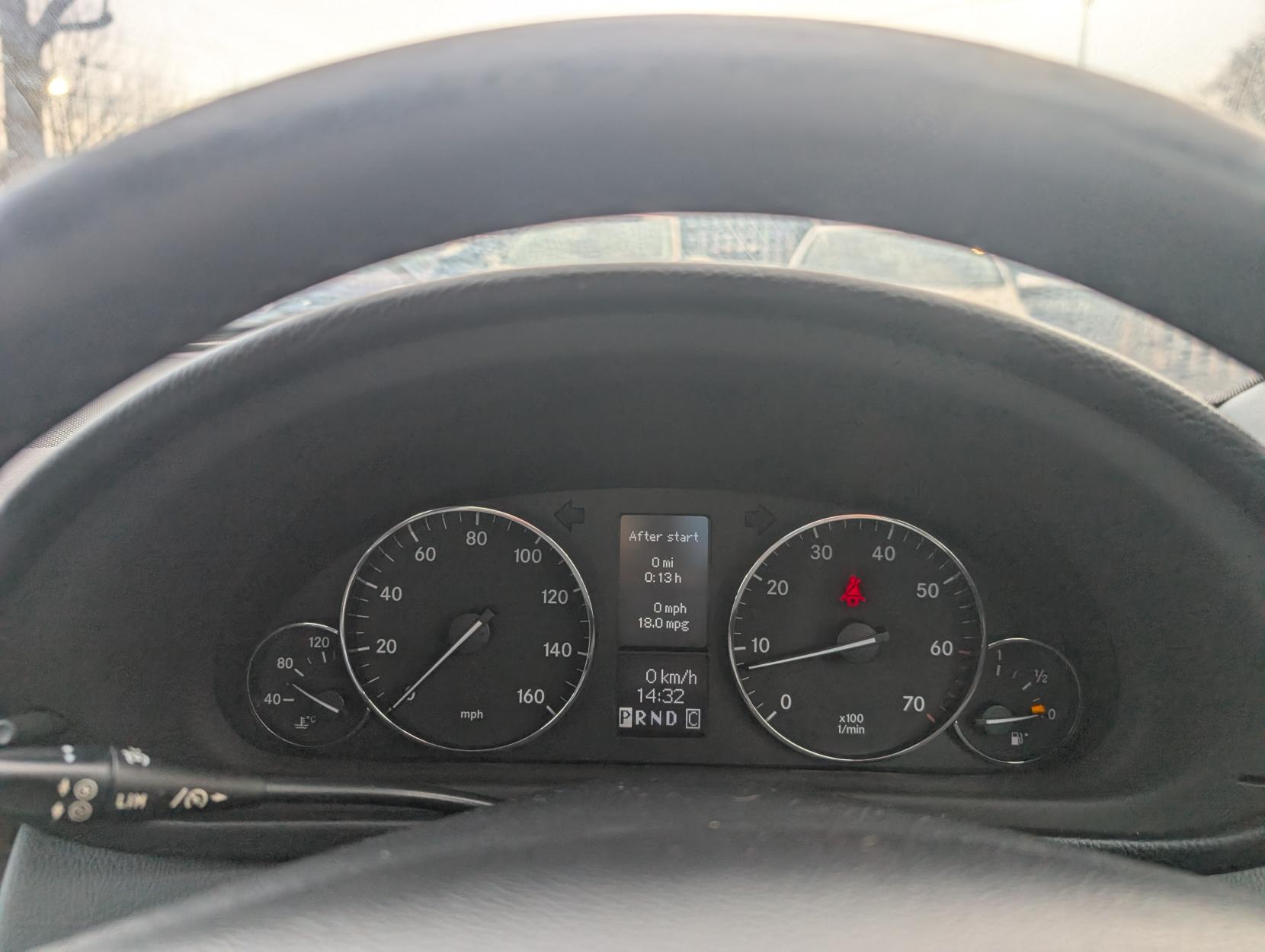 Mercedes-Benz C Class 1.8 C180 Kompressor Classic SE Saloon 4dr Petrol Automatic (193 g/km, 143 bhp)