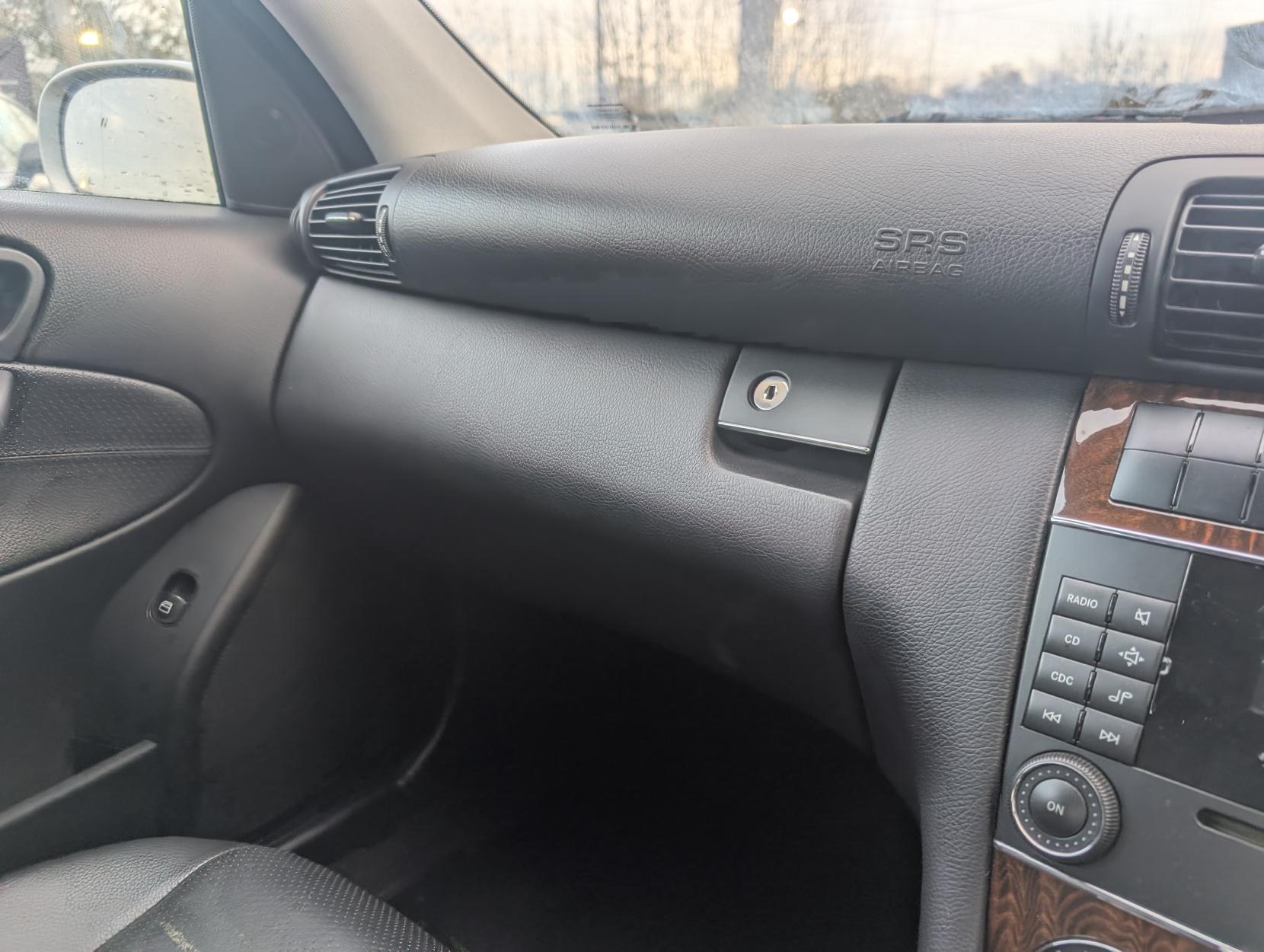 Mercedes-Benz C Class 1.8 C180 Kompressor Classic SE Saloon 4dr Petrol Automatic (193 g/km, 143 bhp)