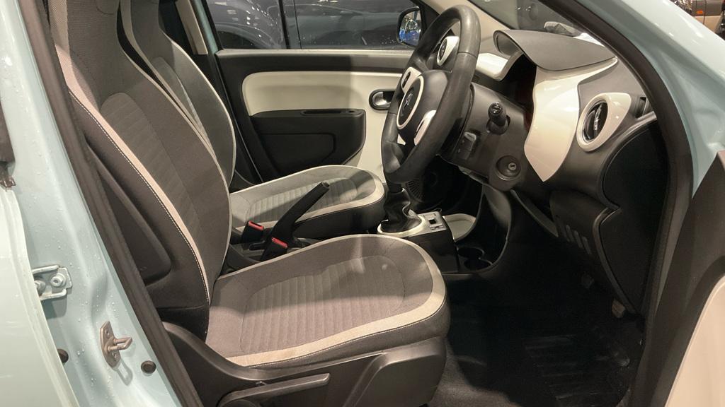 Renault Twingo 1.0 SCe Play Hatchback 5dr Petrol Manual Euro 6 (70 ps)