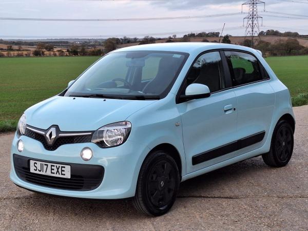 Renault Twingo 1.0 SCe Play Hatchback 5dr Petrol Manual Euro 6 (70 ps)