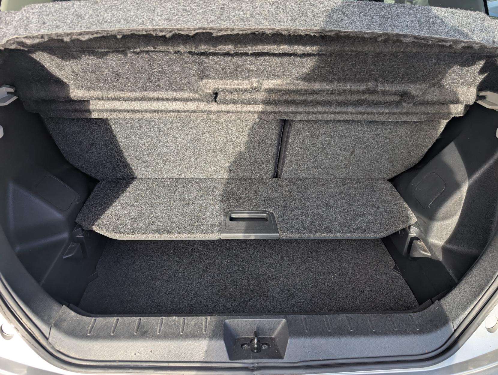 Nissan Note 1.6 16V n-tec+ Hatchback 5dr Petrol Manual Euro 5 (110 ps)