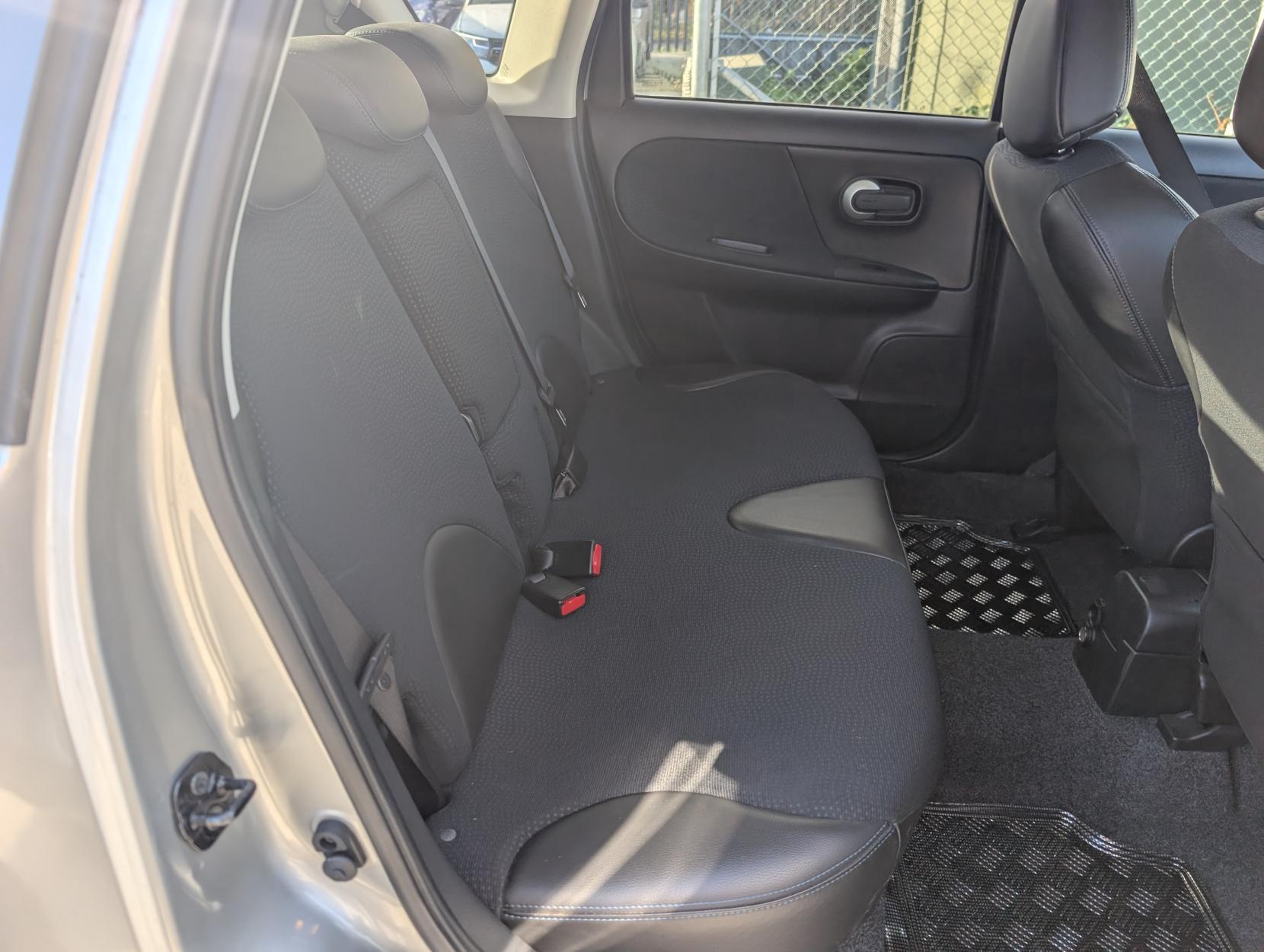 Nissan Note 1.6 16V n-tec+ Hatchback 5dr Petrol Manual Euro 5 (110 ps)