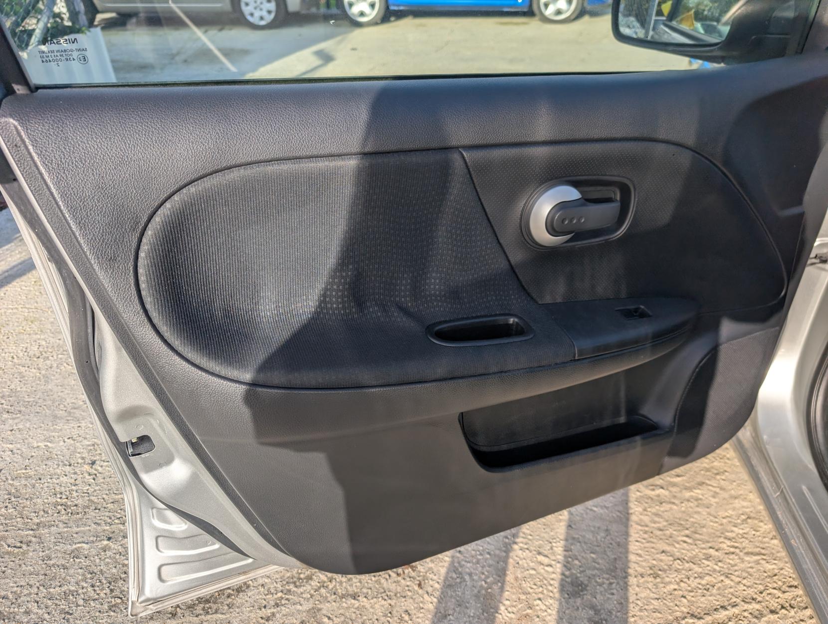 Nissan Note 1.6 16V n-tec+ Hatchback 5dr Petrol Manual Euro 5 (110 ps)