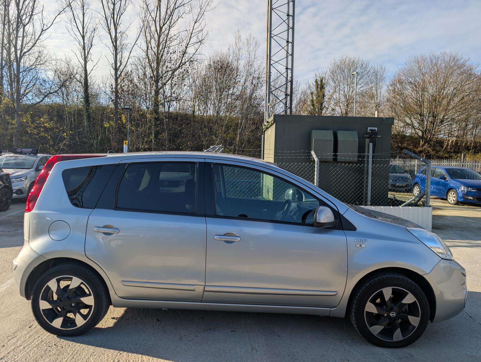 Nissan Note 1.6 16V n-tec+ Hatchback 5dr Petrol Manual Euro 5 (110 ps)