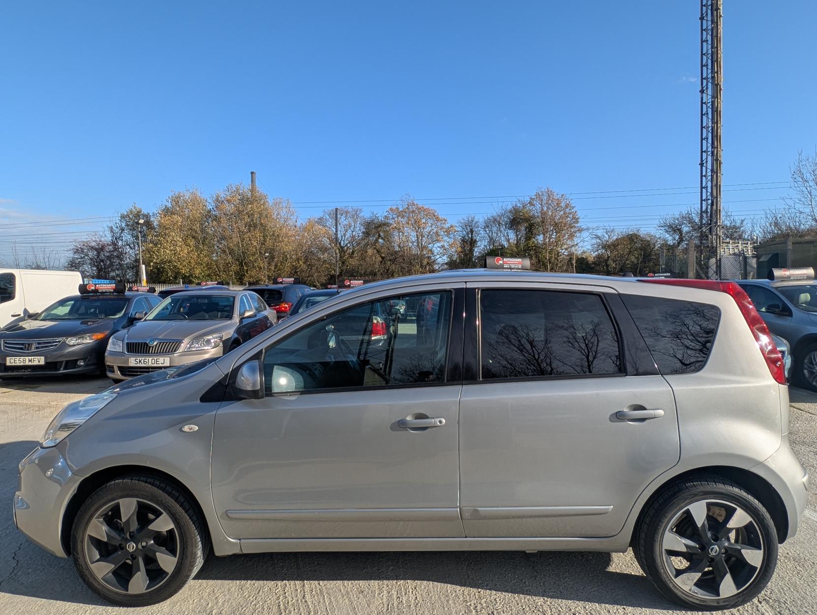 Nissan Note 1.6 16V n-tec+ Hatchback 5dr Petrol Manual Euro 5 (110 ps)