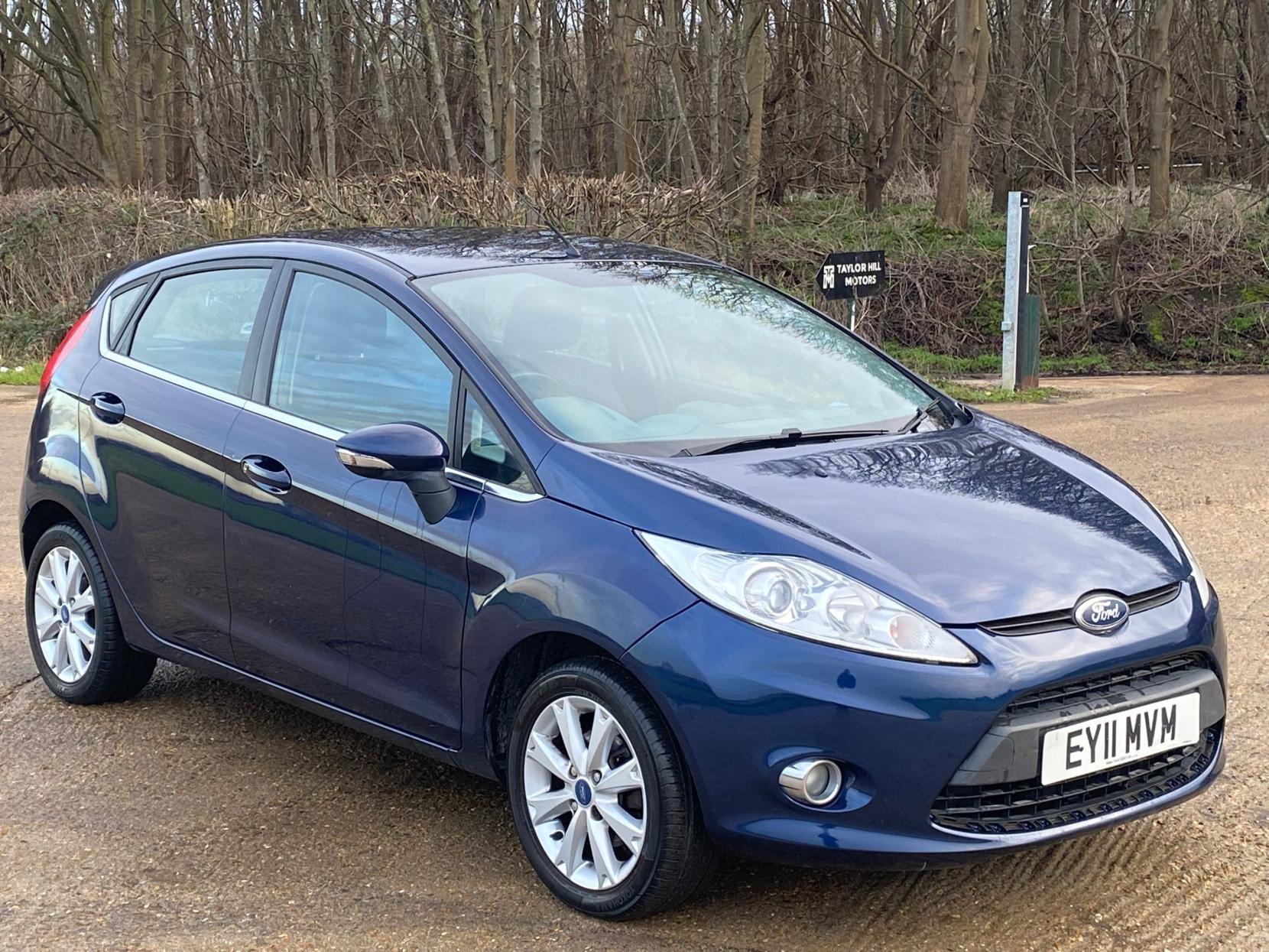 Ford Fiesta 1.25 Zetec Hatchback 5dr Petrol Manual (129 g/km, 81 bhp)