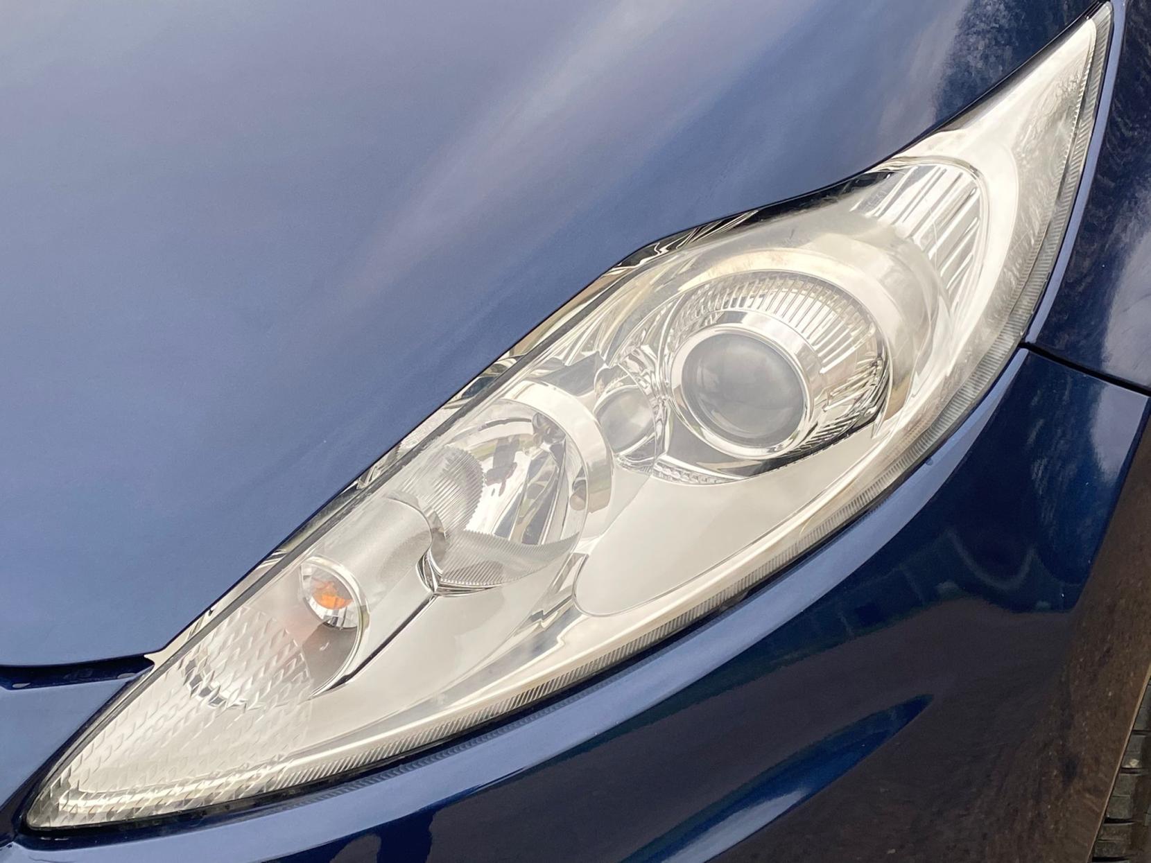 Ford Fiesta 1.25 Zetec Hatchback 5dr Petrol Manual (129 g/km, 81 bhp)