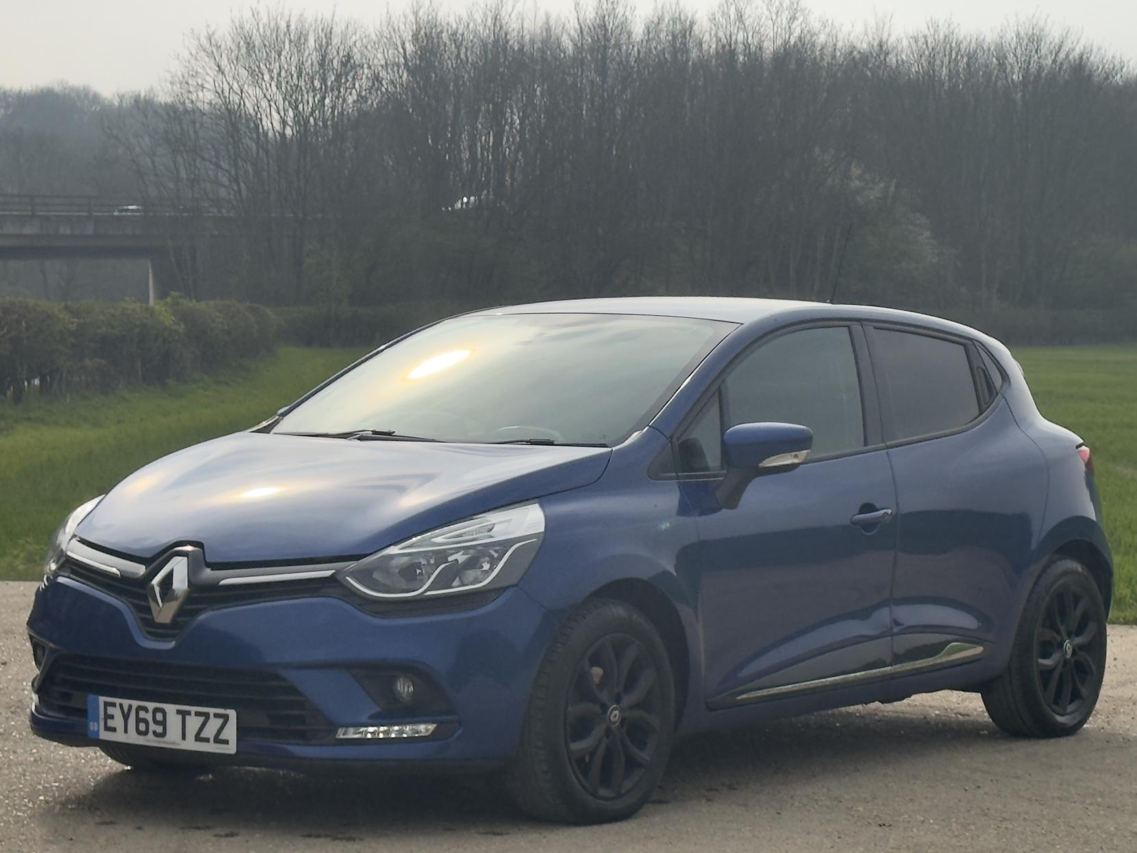 Renault Clio 0.9 TCe Play Hatchback 5dr Petrol Manual Euro 6 (s/s) (90 ps)