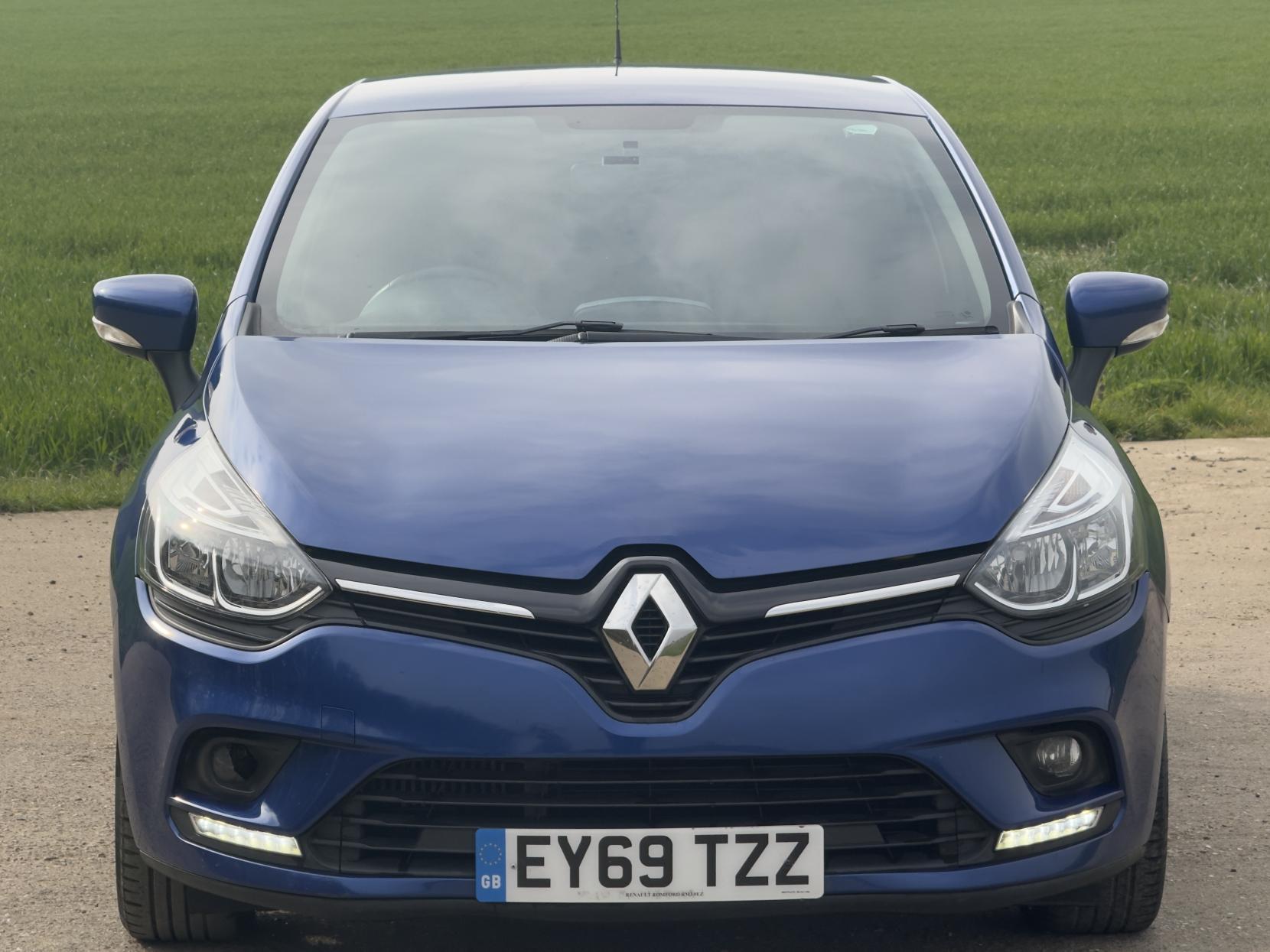 Renault Clio 0.9 TCe Play Hatchback 5dr Petrol Manual Euro 6 (s/s) (90 ps)