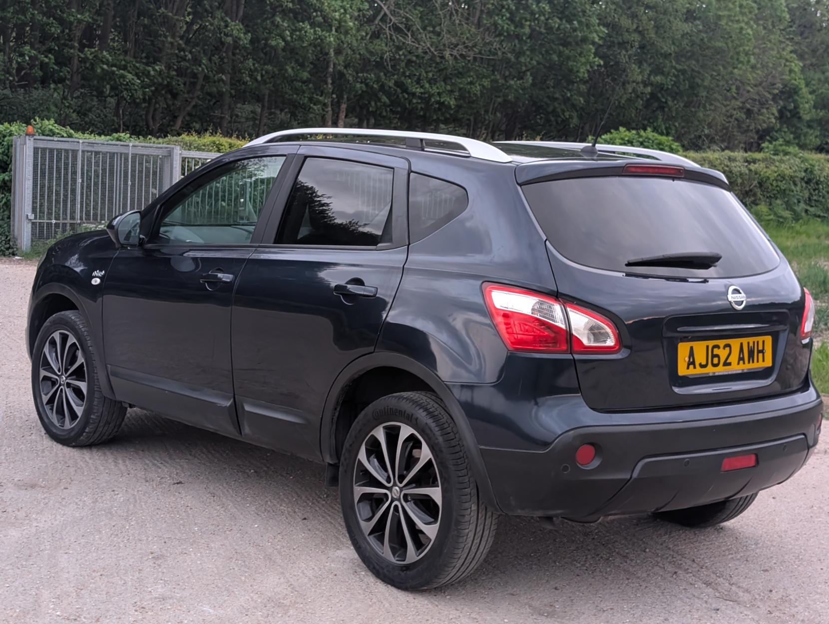 Nissan Qashqai 1.6 n-tec+ SUV 5dr Petrol Manual 2WD Euro 5 (117 ps)