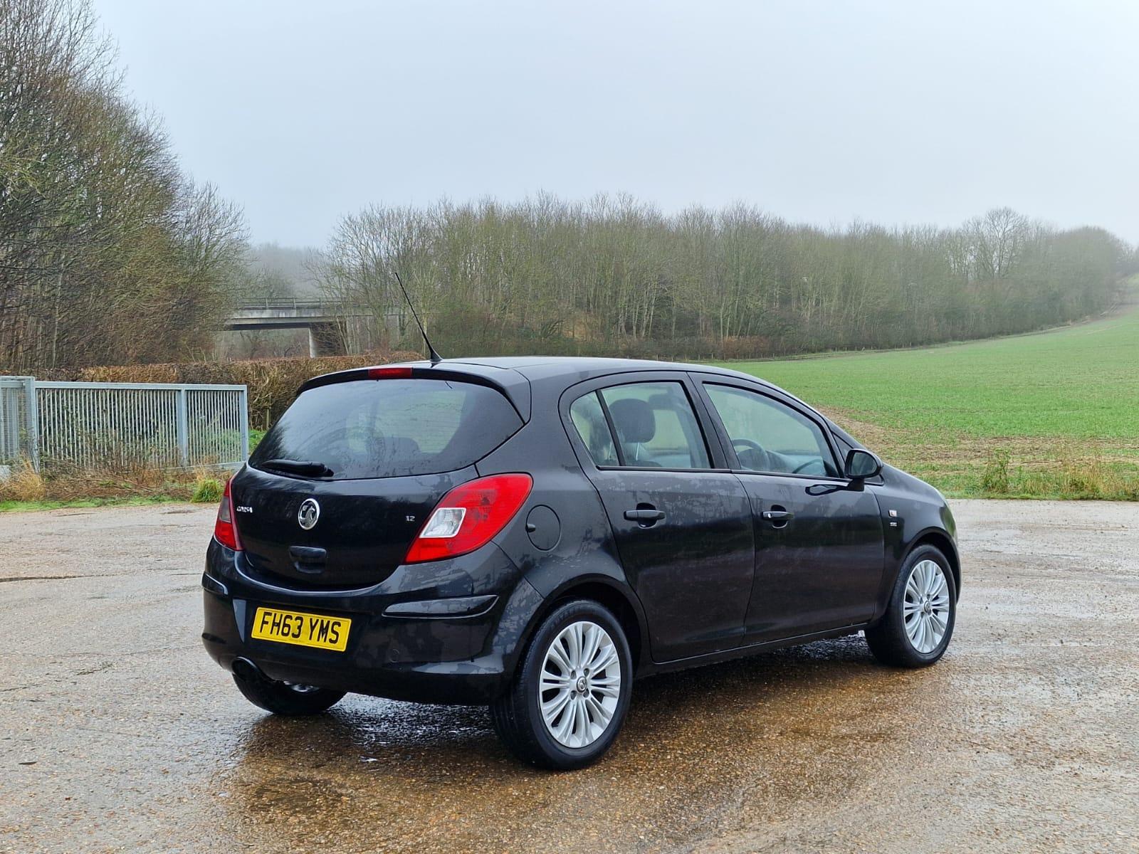 Vauxhall Corsa 1.2 16V SE Hatchback 5dr Petrol Manual Euro 5 (85 ps)