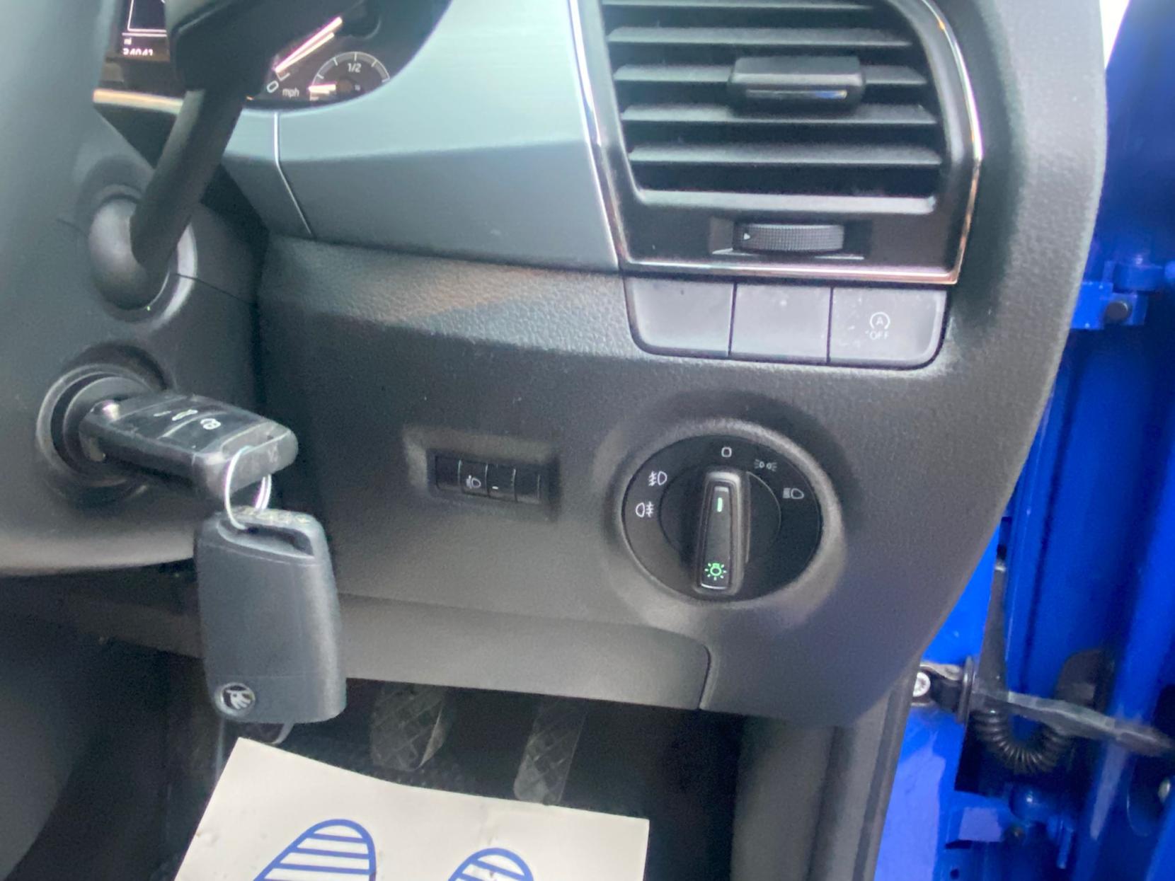 Skoda Fabia 1.0 SE Hatchback 5dr Petrol Manual Euro 6 (s/s) (75 ps)