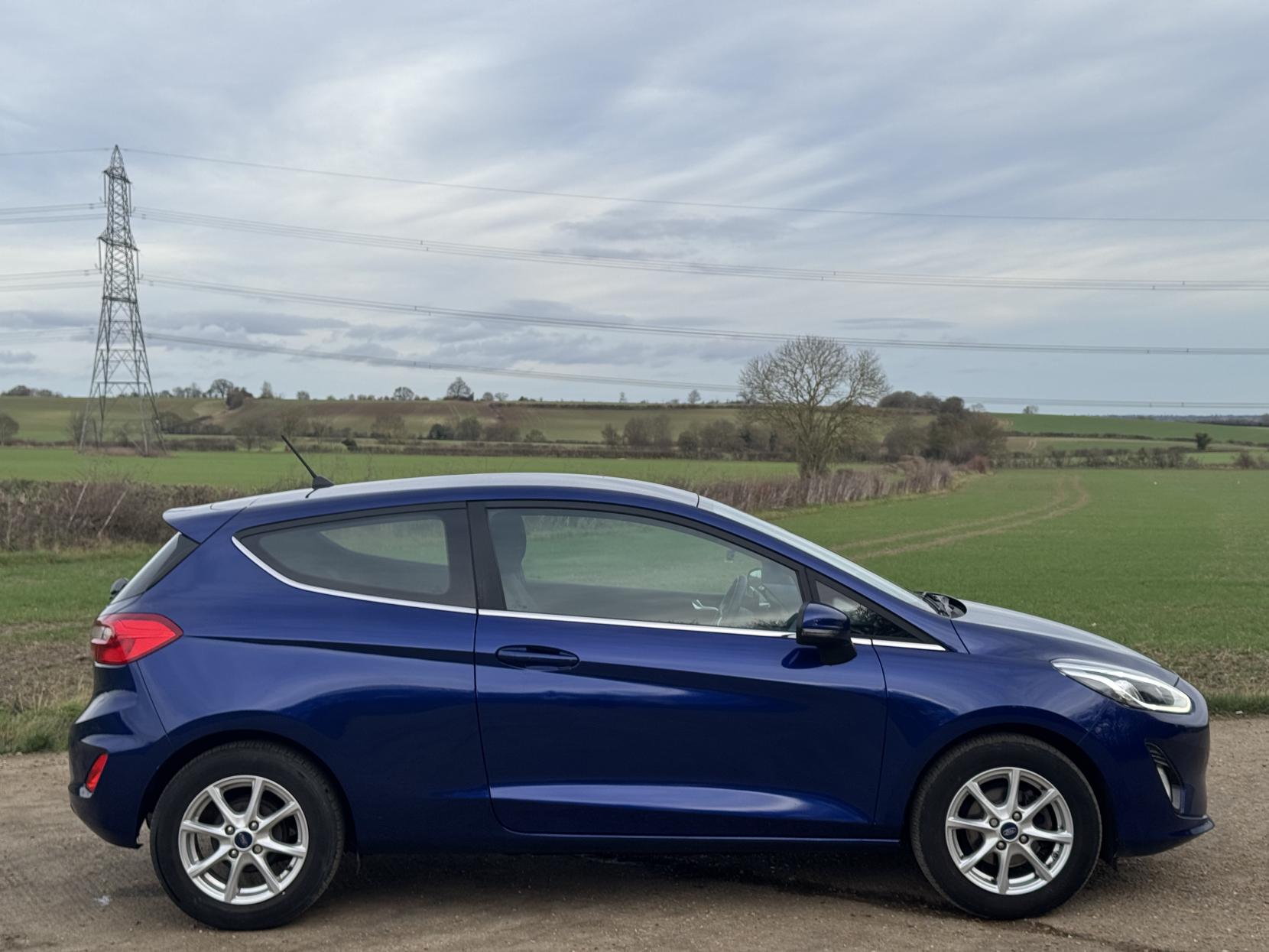 Ford Fiesta 1.0T EcoBoost Zetec Hatchback 3dr Petrol Manual Euro 6 (s/s) (100 ps)