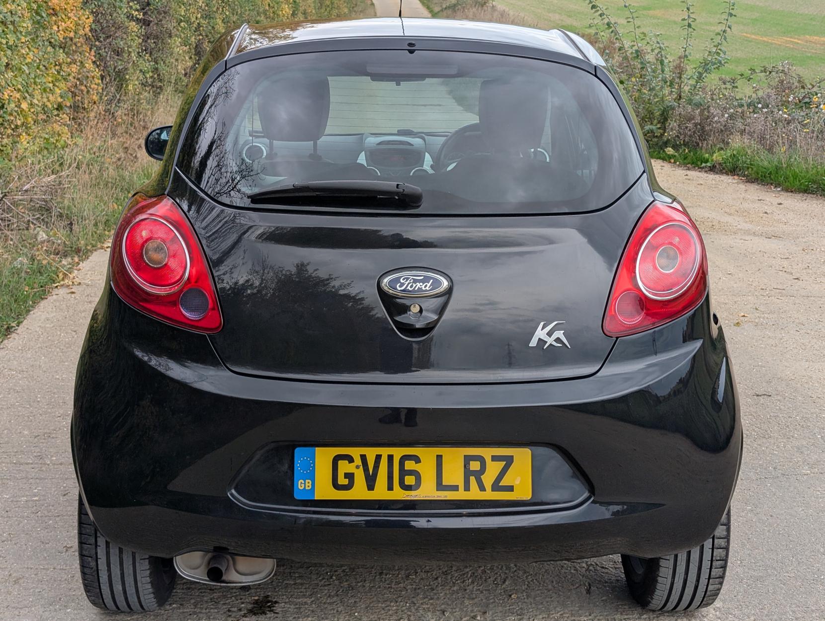 Ford Ka 1.2 Zetec Black Edition Hatchback 3dr Petrol Manual Euro 6 (s/s) (69 ps)