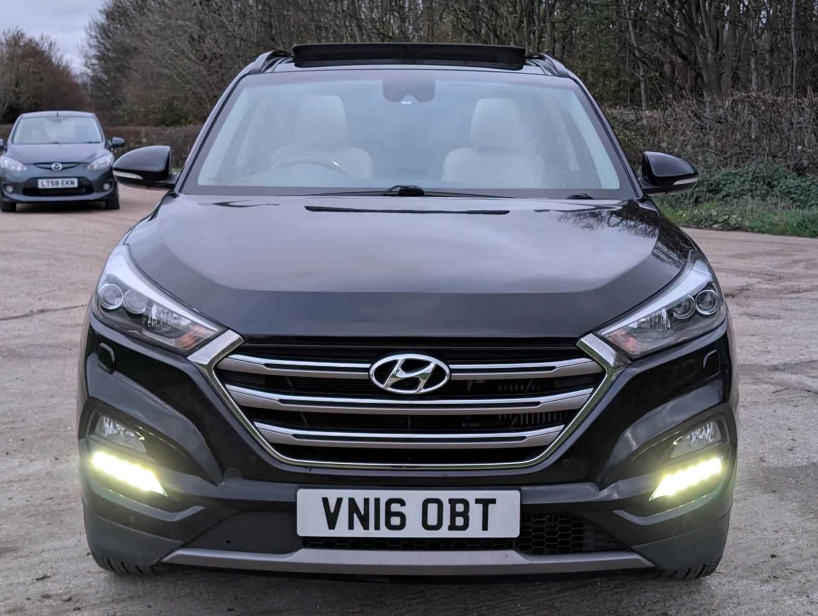 Hyundai TUCSON 2.0 CRDi Premium SE SUV 5dr Diesel Manual 4WD Euro 6 (185 ps)