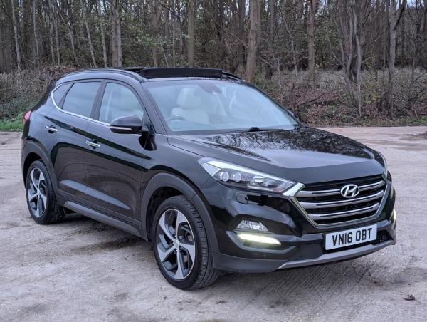 Hyundai TUCSON 2.0 CRDi Premium SE SUV 5dr Diesel Manual 4WD Euro 6 (185 ps)