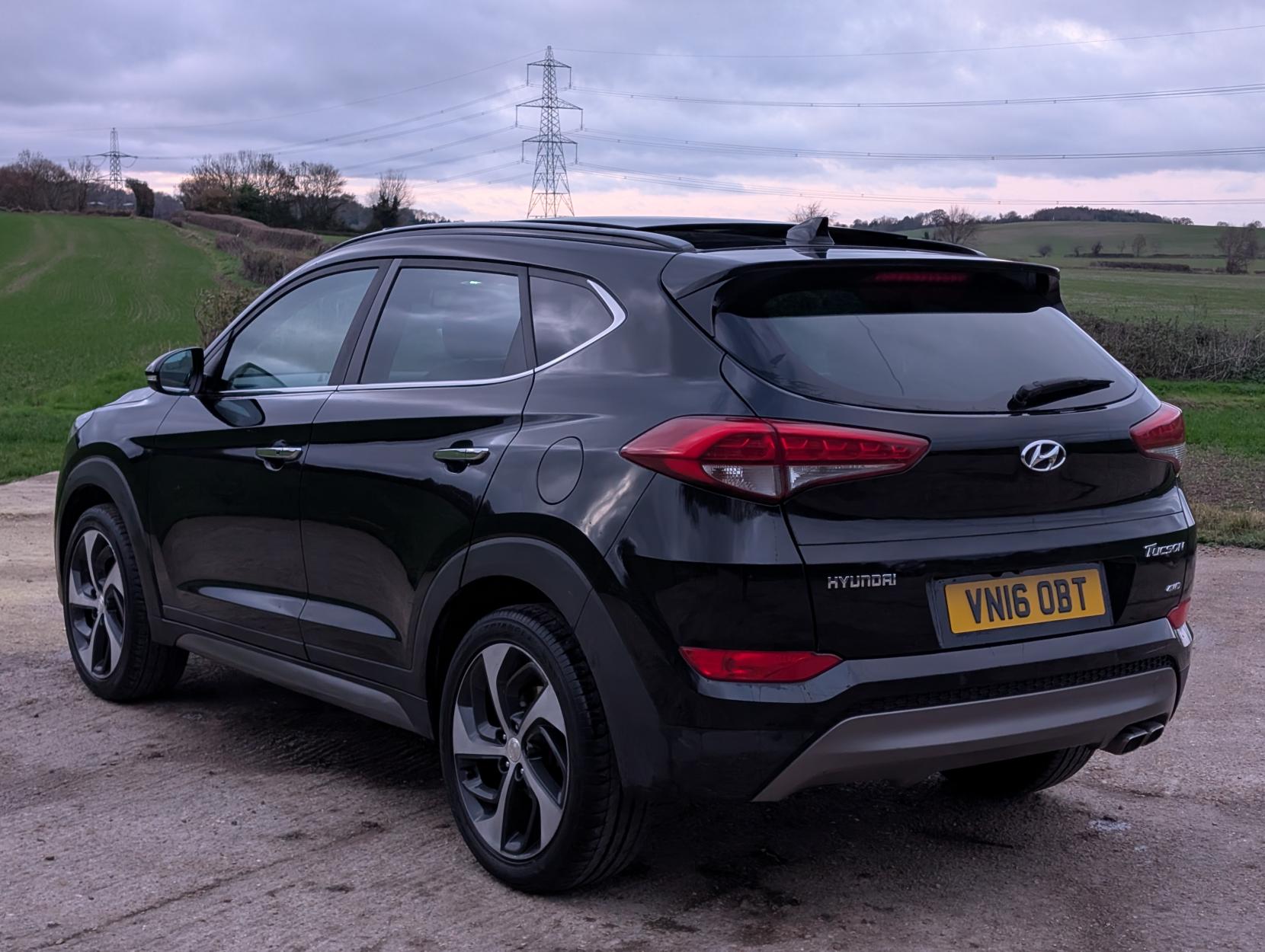 Hyundai TUCSON 2.0 CRDi Premium SE SUV 5dr Diesel Manual 4WD Euro 6 (185 ps)