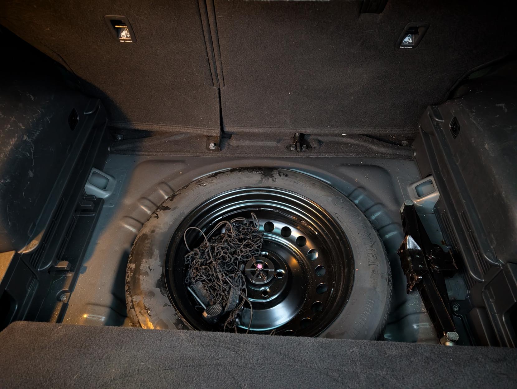 Hyundai TUCSON 2.0 CRDi Premium SE SUV 5dr Diesel Manual 4WD Euro 6 (185 ps)