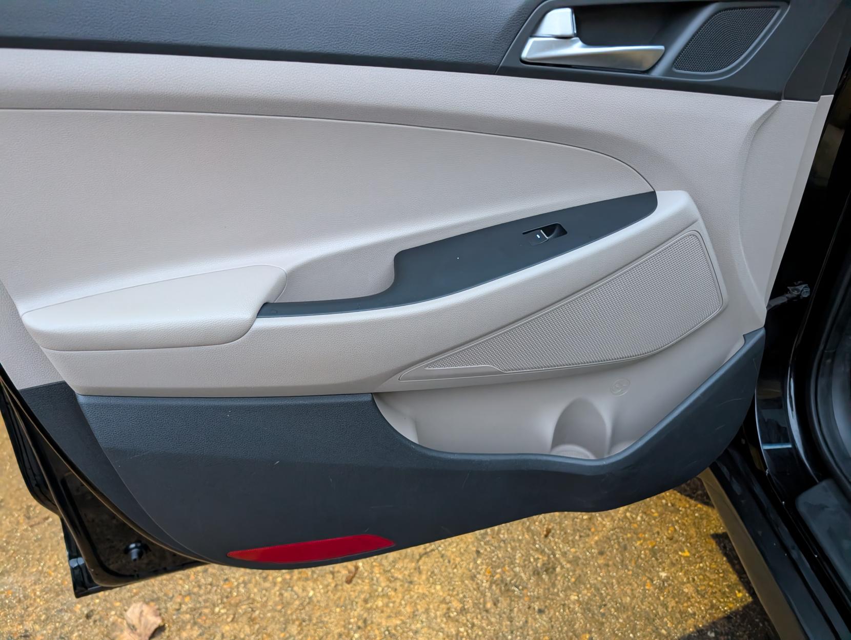 Hyundai TUCSON 2.0 CRDi Premium SE SUV 5dr Diesel Manual 4WD Euro 6 (185 ps)