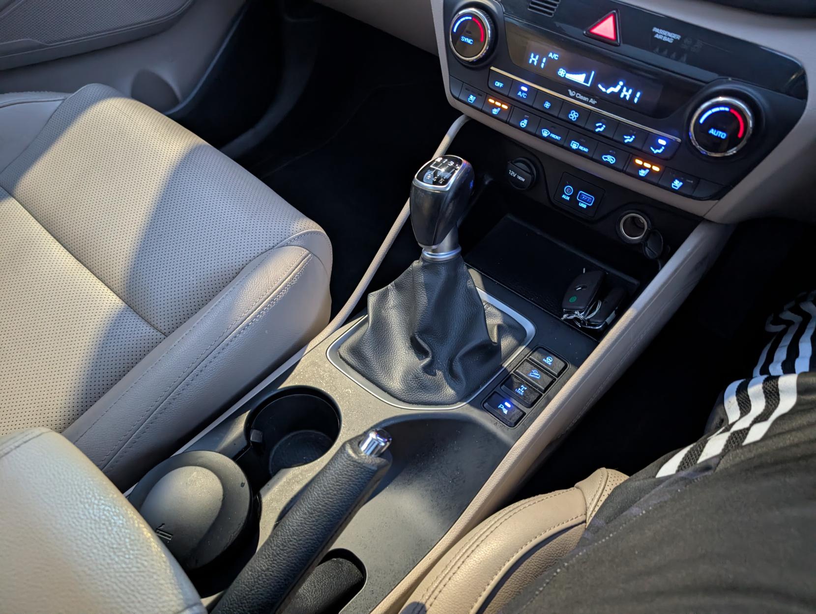 Hyundai TUCSON 2.0 CRDi Premium SE SUV 5dr Diesel Manual 4WD Euro 6 (185 ps)