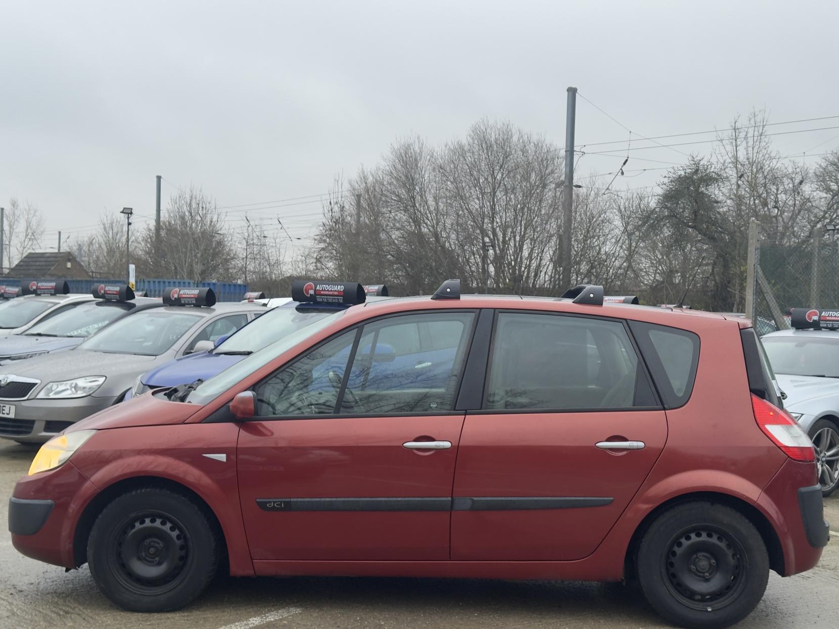 Renault Scenic 1.5 dCi Oasis MPV 5dr Diesel Manual (124 g/km, 106 bhp)