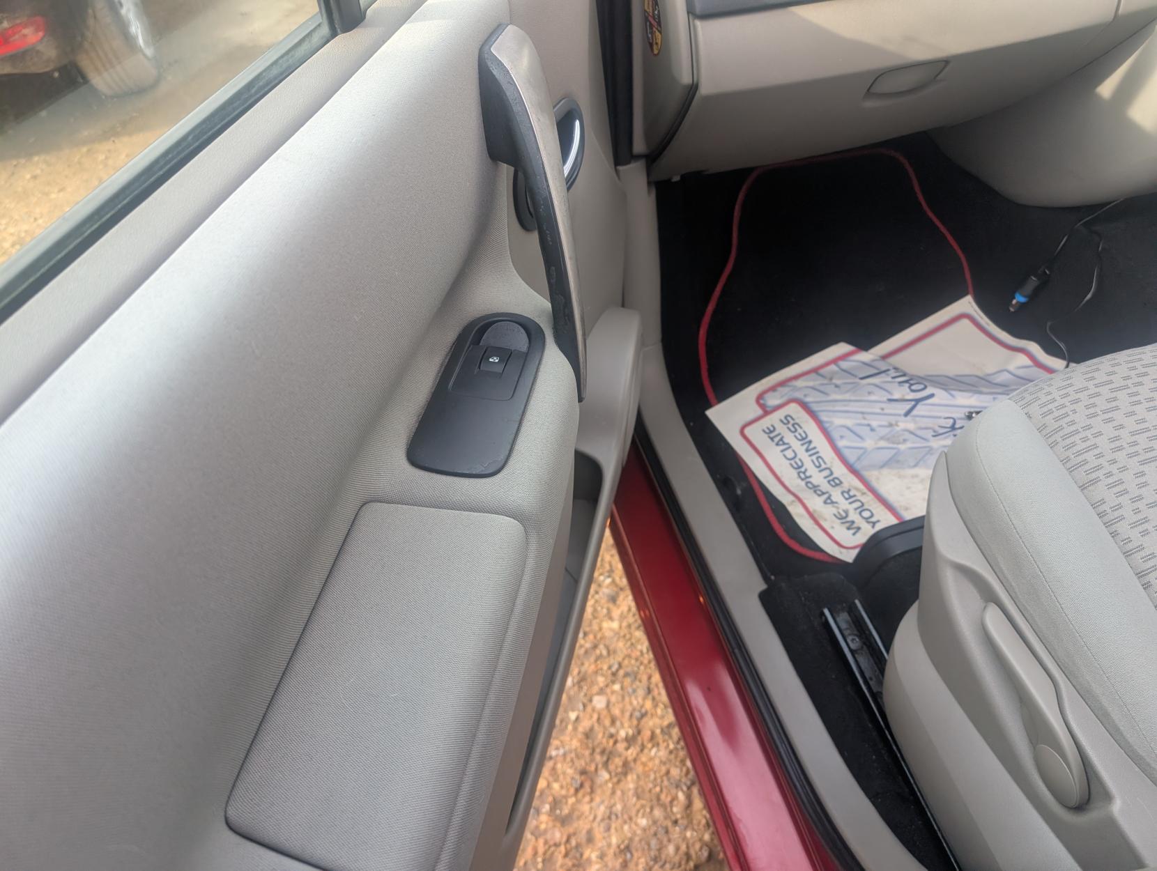 Renault Scenic 1.5 dCi Oasis MPV 5dr Diesel Manual (124 g/km, 106 bhp)