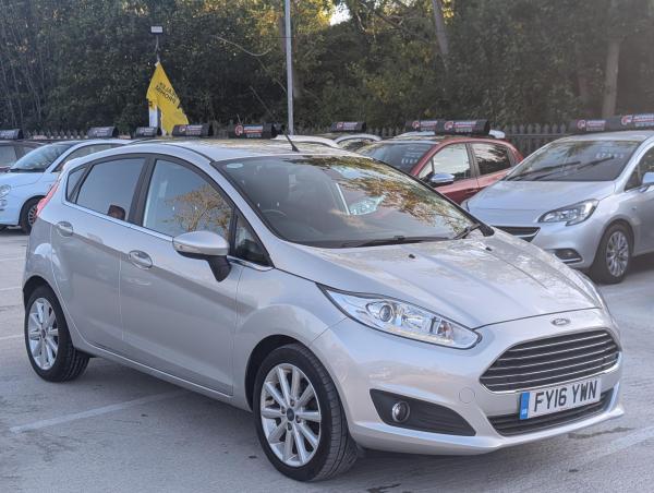 Ford Fiesta 1.0T EcoBoost Titanium Hatchback 5dr Petrol Manual Euro 6 (s/s) (100 ps)