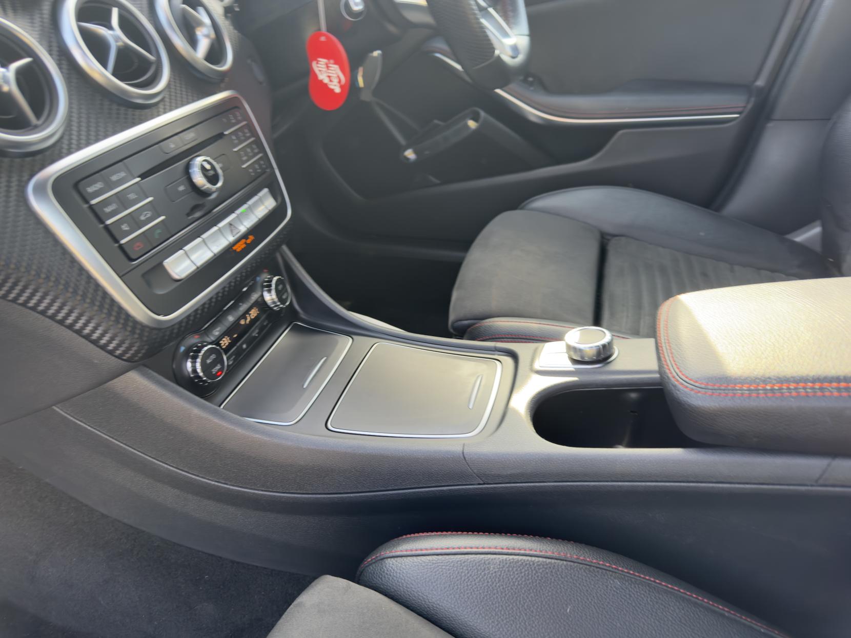 Mercedes-Benz A Class 1.6 A160 AMG Line Hatchback 5dr Petrol 7G-DCT Euro 6 (s/s) (102 ps)