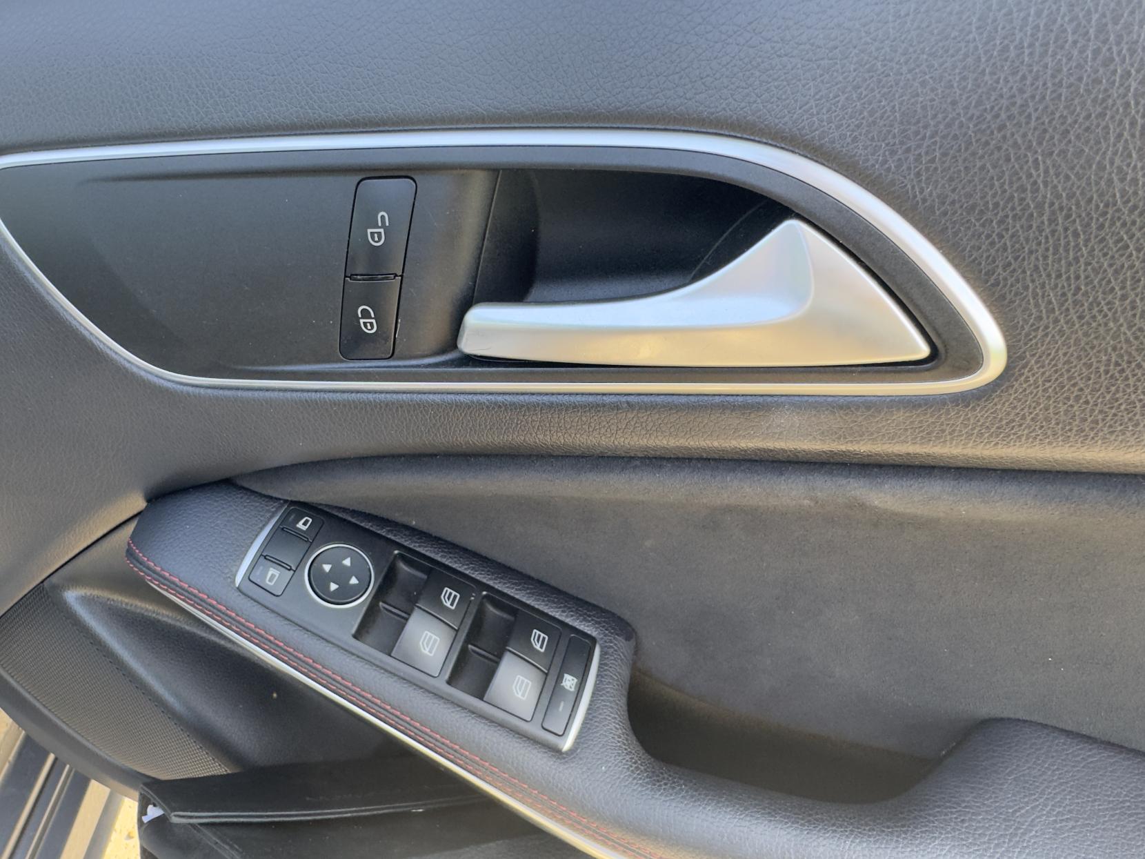 Mercedes-Benz A Class 1.6 A160 AMG Line Hatchback 5dr Petrol 7G-DCT Euro 6 (s/s) (102 ps)