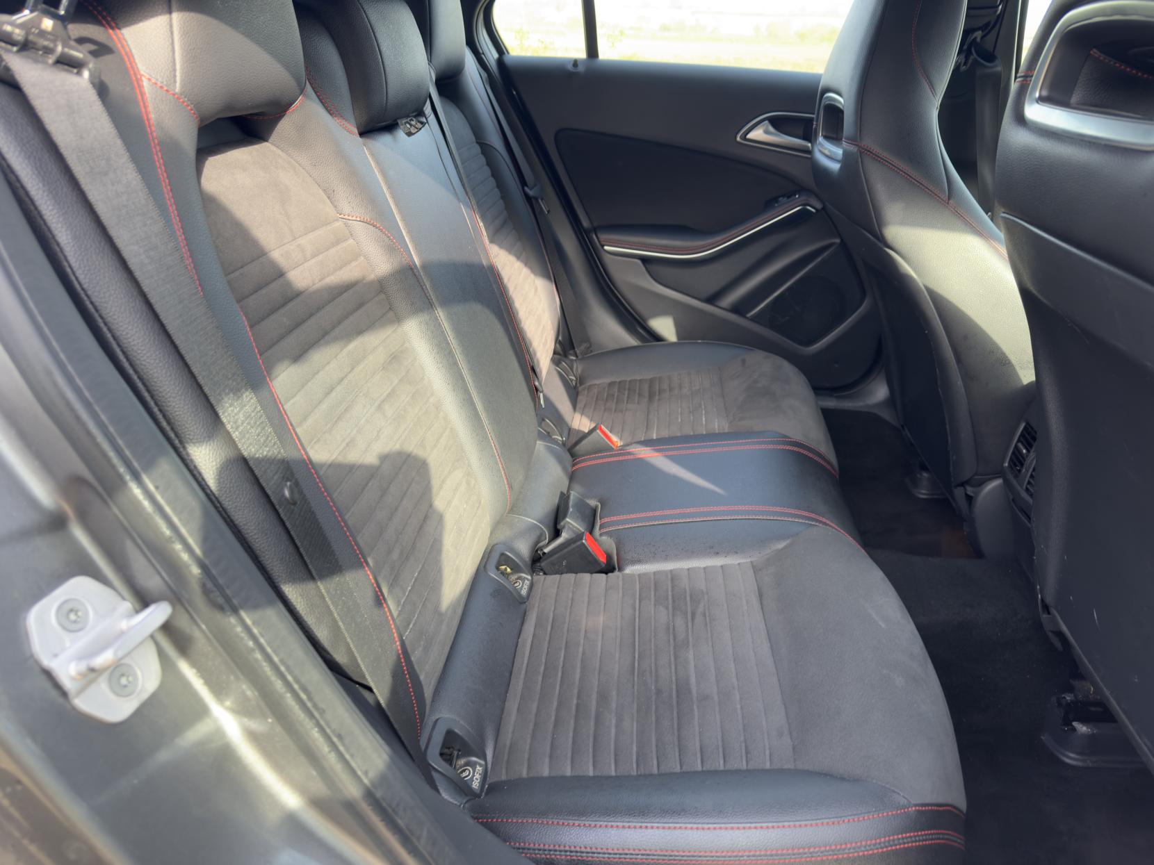 Mercedes-Benz A Class 1.6 A160 AMG Line Hatchback 5dr Petrol 7G-DCT Euro 6 (s/s) (102 ps)