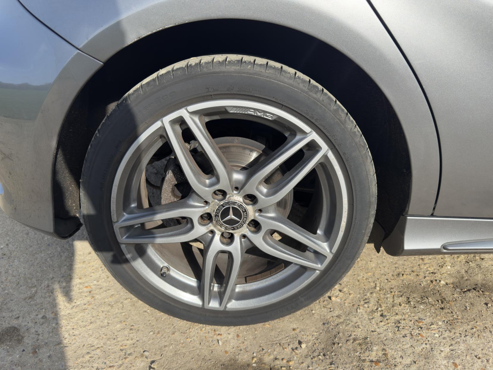 Mercedes-Benz A Class 1.6 A160 AMG Line Hatchback 5dr Petrol 7G-DCT Euro 6 (s/s) (102 ps)