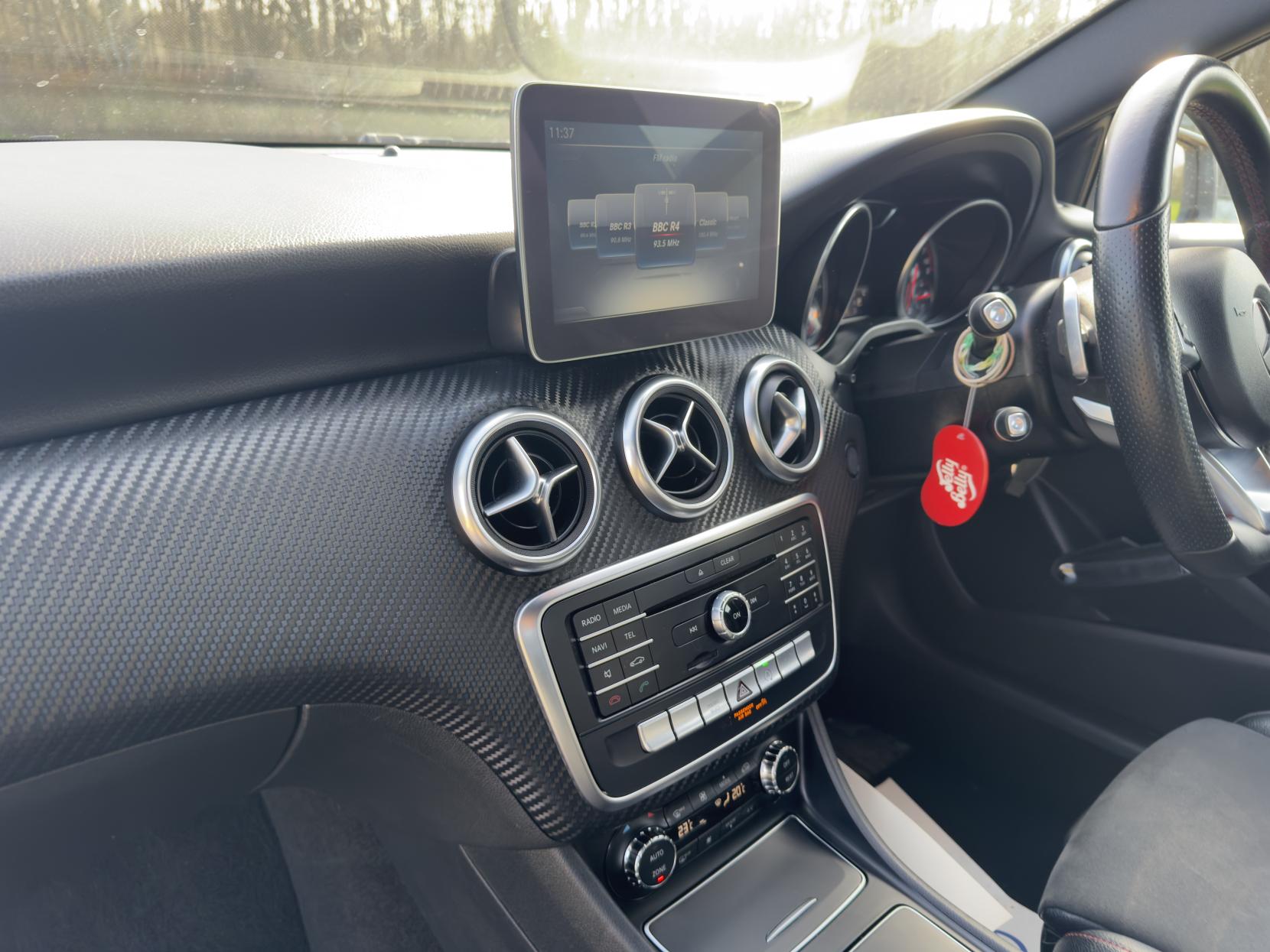 Mercedes-Benz A Class 1.6 A160 AMG Line Hatchback 5dr Petrol 7G-DCT Euro 6 (s/s) (102 ps)