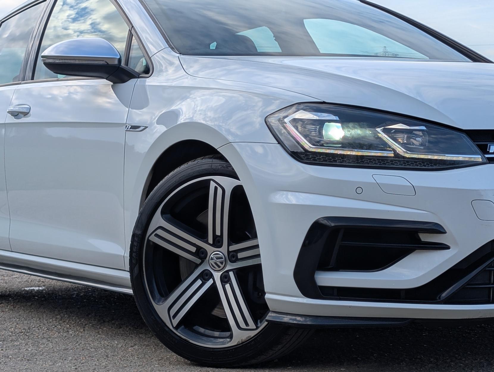 Volkswagen Golf 2.0 TSI R Hatchback 5dr Petrol DSG 4Motion Euro 6 (s/s) (310 ps)