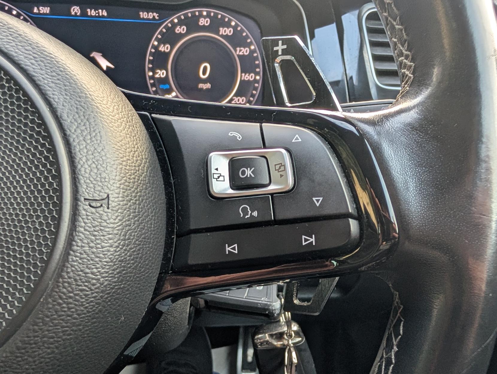 Volkswagen Golf 2.0 TSI R Hatchback 5dr Petrol DSG 4Motion Euro 6 (s/s) (310 ps)