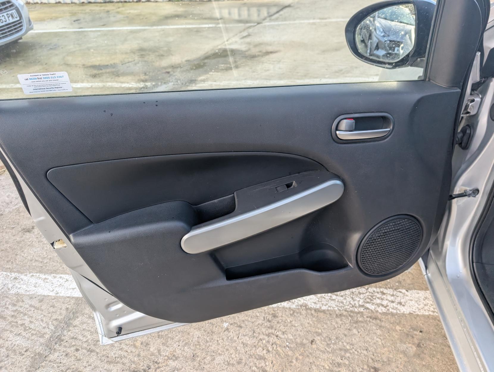 Mazda Mazda2 1.5 TS2 Hatchback 5dr Petrol Auto Euro 5 (102 ps)