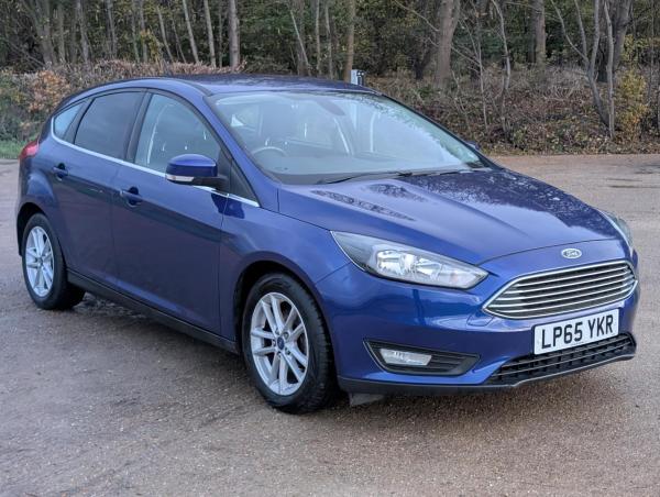 Ford Focus 1.0T EcoBoost Zetec Hatchback 5dr Petrol Manual Euro 6 (s/s) (125 ps)