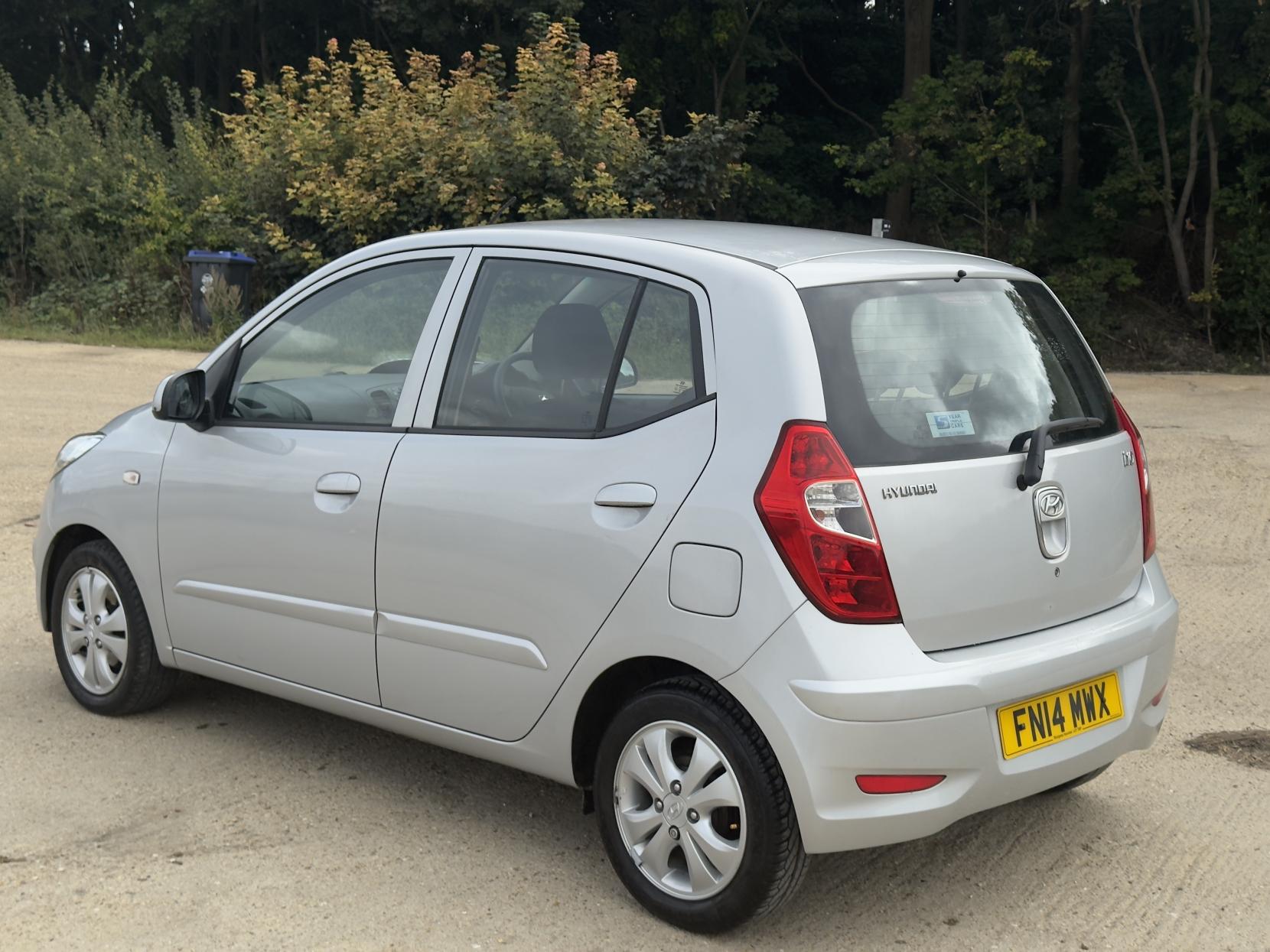 Hyundai i10 1.2 Active Hatchback 5dr Petrol Manual Euro 5 (85 bhp)