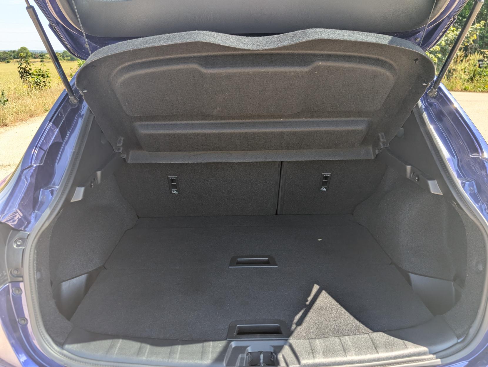 Nissan Qashqai 1.6 DIG-T N-Connecta SUV 5dr Petrol Manual Euro 6 (s/s) (163 ps)